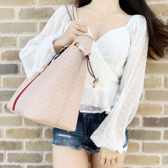 Michael Kors large tote pink trifold wallet set - Picture 5 of 7